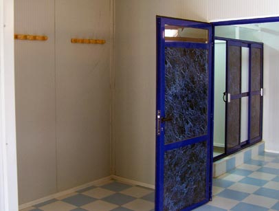 Intérieur d'un bloc vestiare